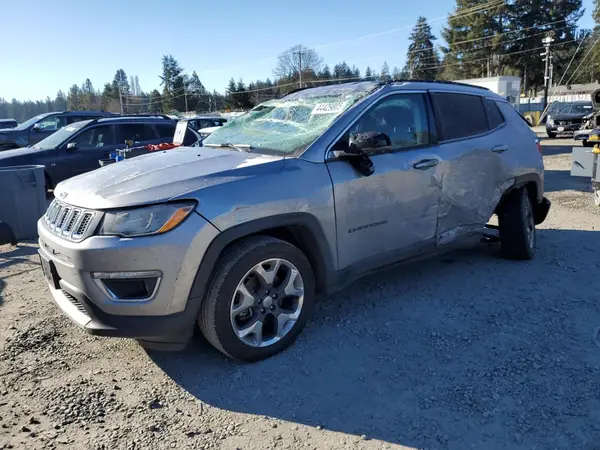 3C4NJCCB2KT662525 2019 JEEP COMPASS - Image 1