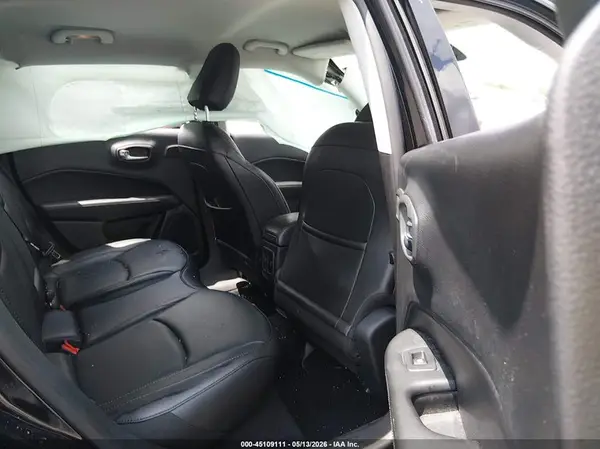 3C4NJCCB2KT685660 2019 JEEP COMPASS - Image 8