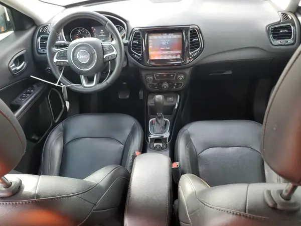 3C4NJCCB2KT699204 2019 JEEP COMPASS - Image 8