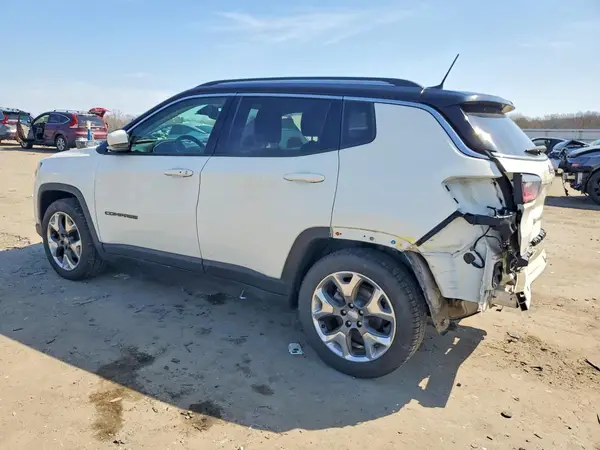 3C4NJCCB2KT748904 2019 JEEP COMPASS - Image 2