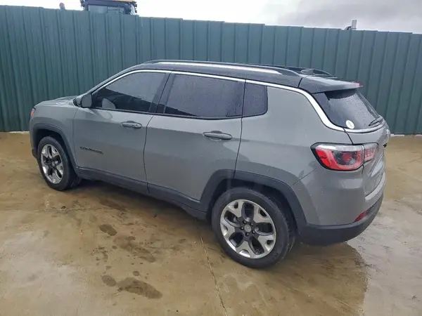 3C4NJCCB2KT755772 2019 JEEP COMPASS - Image 2