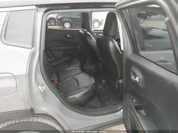 3C4NJCCB2LT107950 2020 JEEP COMPASS - Image 8