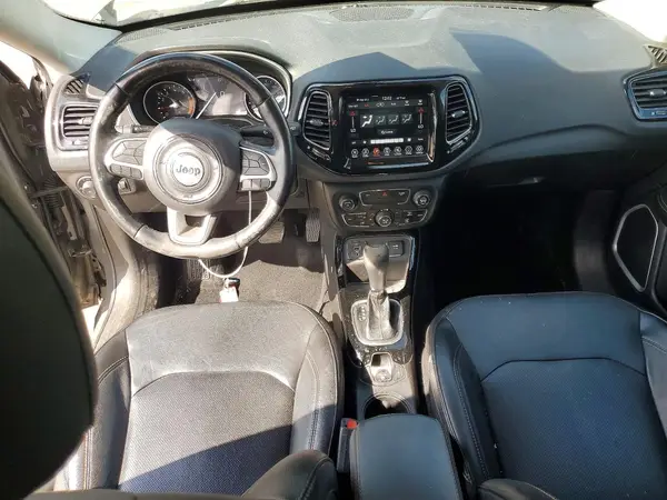 3C4NJCCB2LT140401 2020 JEEP COMPASS - Image 8