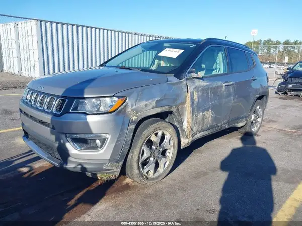 3C4NJCCB2LT211287 2020 JEEP COMPASS - Image 2