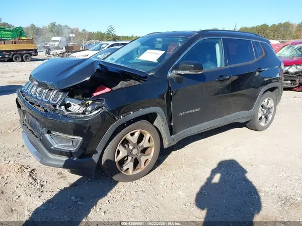 3C4NJCCB2LT211337 2020 JEEP COMPASS - Image 2