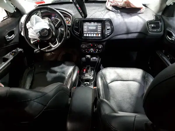 3C4NJCCB2LT211435 2020 JEEP COMPASS - Image 8