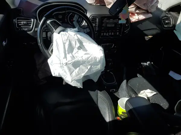 3C4NJCCB2MT531310 2021 JEEP COMPASS - Image 8