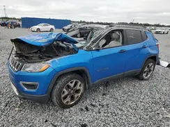 3C4NJCCB3JT124043 2018 JEEP COMPASS