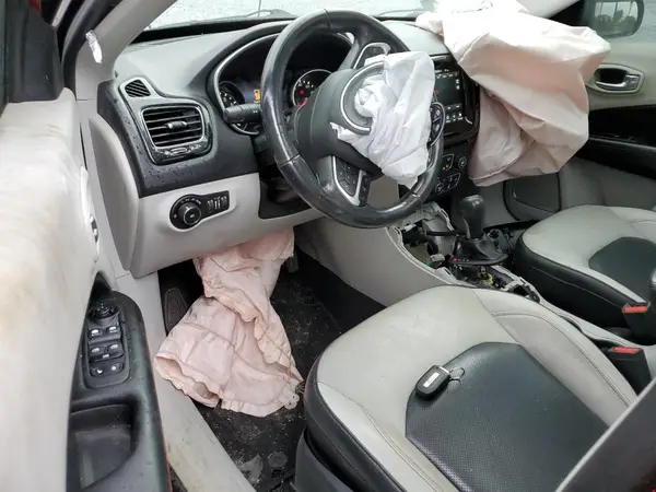 3C4NJCCB3JT204104 2018 JEEP COMPASS - Image 8