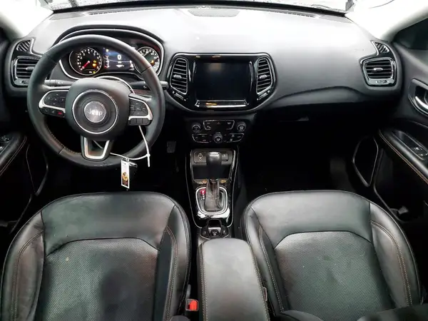 3C4NJCCB3JT233506 2018 JEEP COMPASS - Image 8