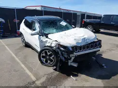 3C4NJCCB3JT405873 2018 JEEP COMPASS