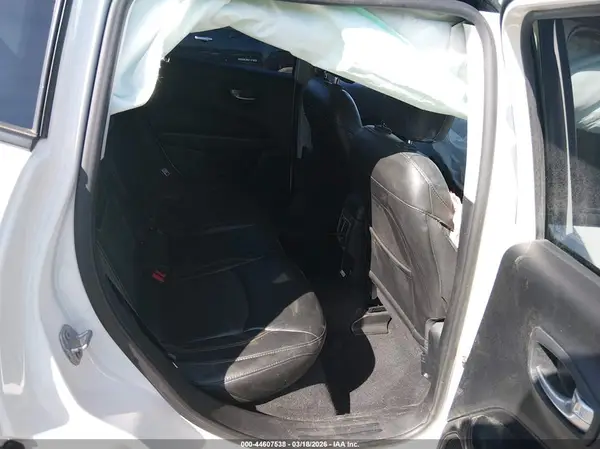 3C4NJCCB3JT405873 2018 JEEP COMPASS - Image 8
