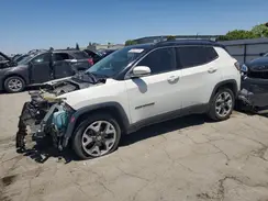 3C4NJCCB3JT425508 2018 JEEP COMPASS