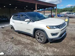 3C4NJCCB3JT438954 2018 JEEP COMPASS
