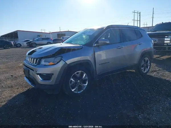 3C4NJCCB3KT614340 2019 JEEP COMPASS - Image 2