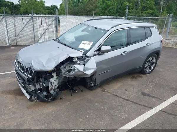 3C4NJCCB3KT659830 2019 JEEP COMPASS - Image 2
