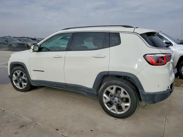 3C4NJCCB3KT660234 2019 JEEP COMPASS - Image 2