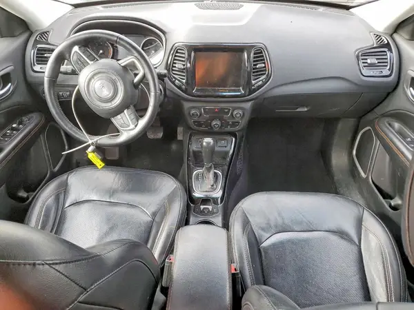 3C4NJCCB3KT660234 2019 JEEP COMPASS - Image 8