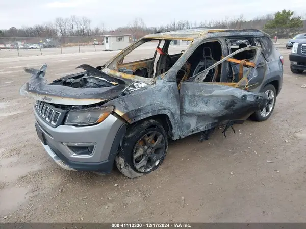 3C4NJCCB3KT675963 2019 JEEP COMPASS - Image 2