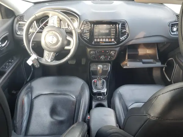 3C4NJCCB3KT679818 2019 JEEP COMPASS - Image 8