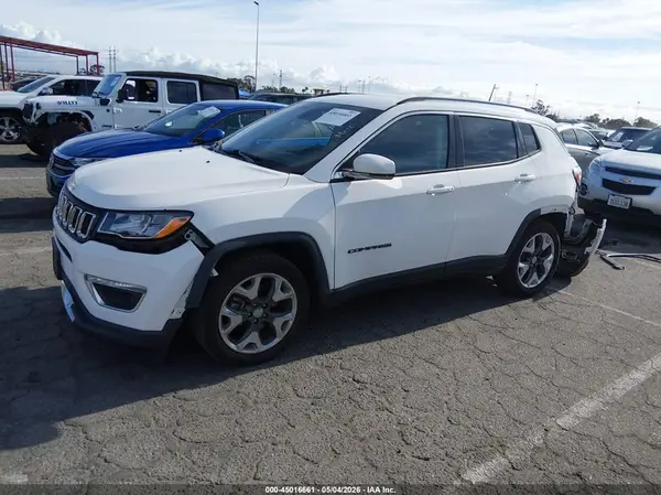 3C4NJCCB3KT777845 2019 JEEP COMPASS - Image 2