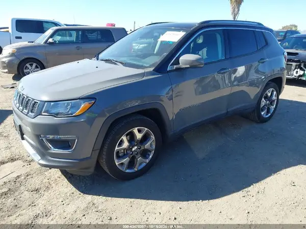 3C4NJCCB3KT832407 2019 JEEP COMPASS - Image 2