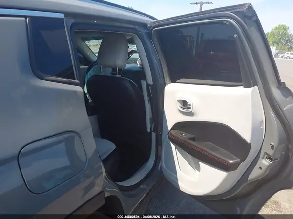 3C4NJCCB3LT169129 2020 JEEP COMPASS - Image 8