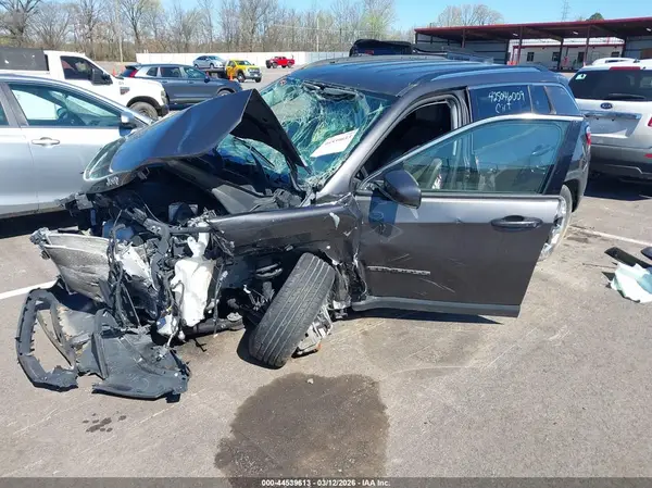 3C4NJCCB3LT229703 2020 JEEP COMPASS - Image 2