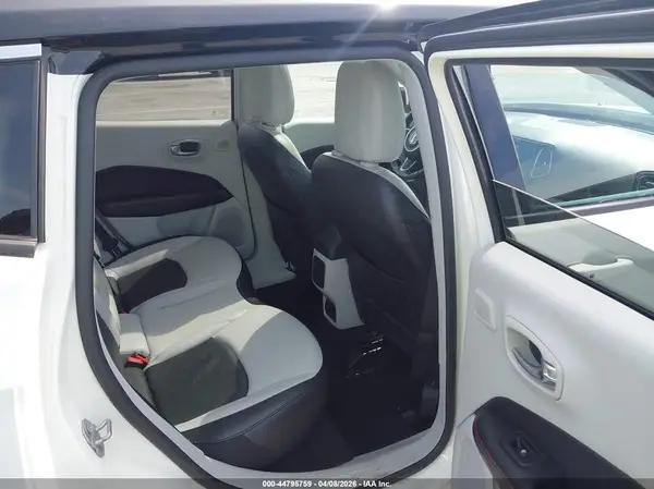 3C4NJCCB3MT508375 2021 JEEP COMPASS - Image 8