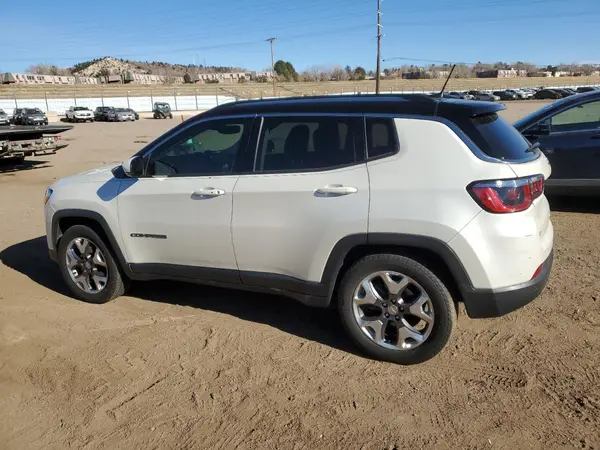 3C4NJCCB4JT181514 2018 JEEP COMPASS - Image 2