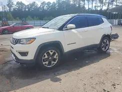3C4NJCCB4JT211532 2018 JEEP COMPASS