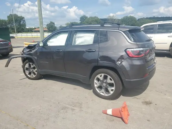 3C4NJCCB4JT358451 2018 JEEP COMPASS - Image 2