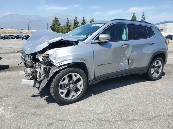 3C4NJCCB4JT362175 2018 JEEP COMPASS - Image 1