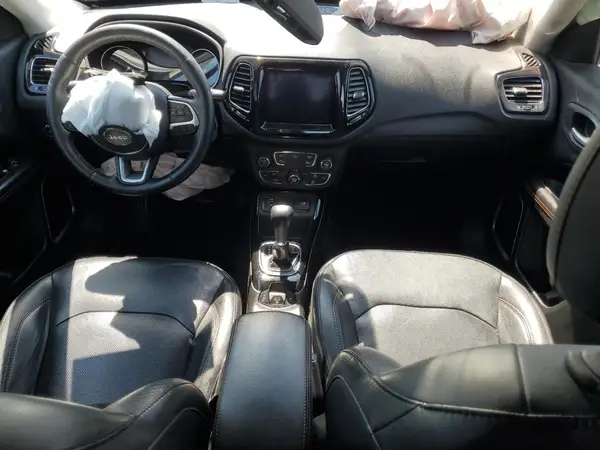 3C4NJCCB4JT362175 2018 JEEP COMPASS - Image 8