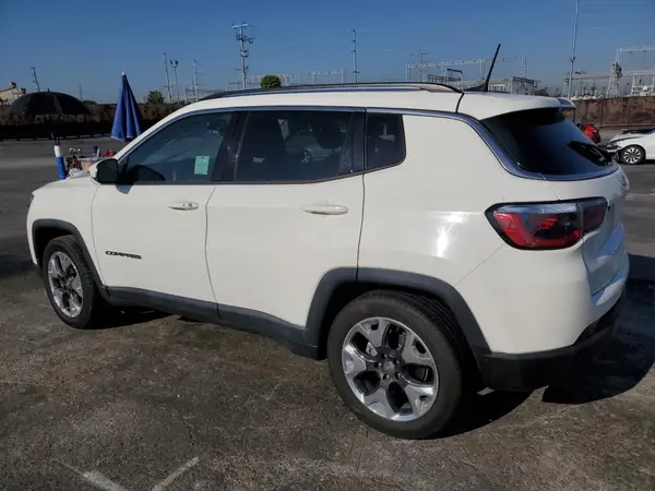 3C4NJCCB4JT367909 2018 JEEP COMPASS - Image 2