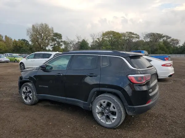 3C4NJCCB4JT468125 2018 JEEP COMPASS - Image 2