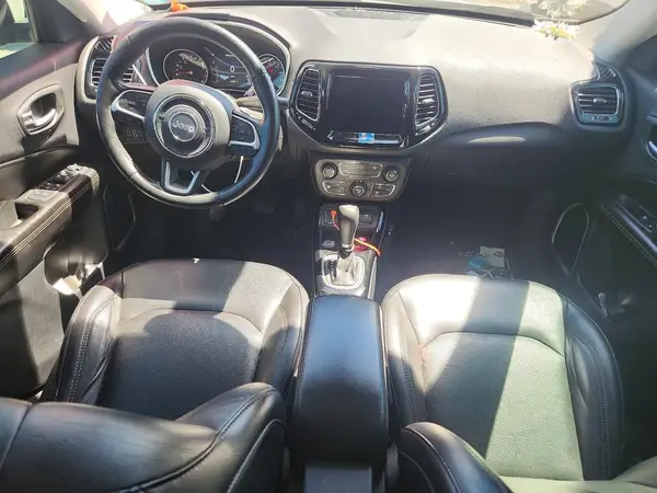 3C4NJCCB4JT488973 2018 JEEP COMPASS - Image 8