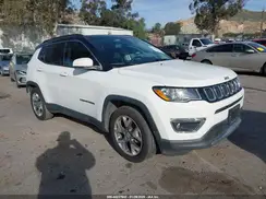 3C4NJCCB4KT637450 2019 JEEP COMPASS