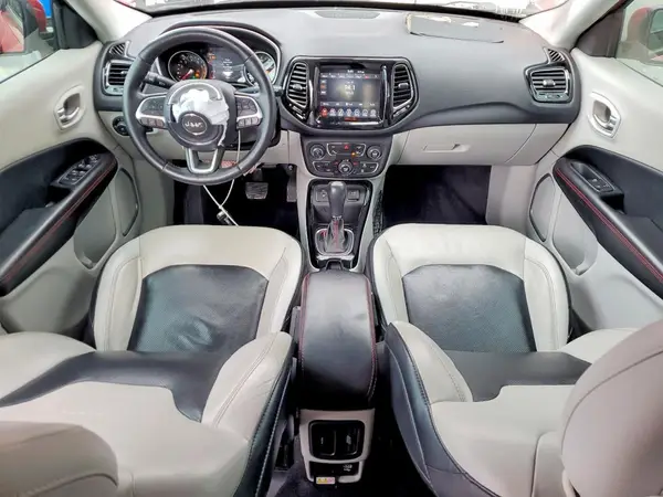 3C4NJCCB4KT638081 2019 JEEP COMPASS - Image 8