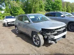 3C4NJCCB4KT660114 2019 JEEP COMPASS