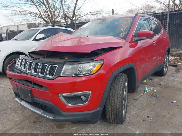 3C4NJCCB4KT662624 2019 JEEP COMPASS - Image 2