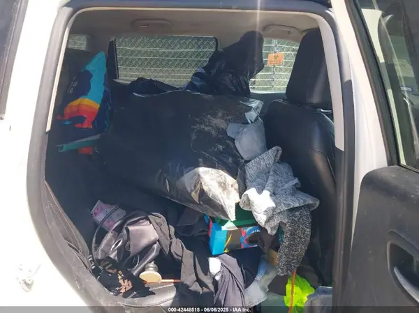 3C4NJCCB4KT725835 2019 JEEP COMPASS - Image 8
