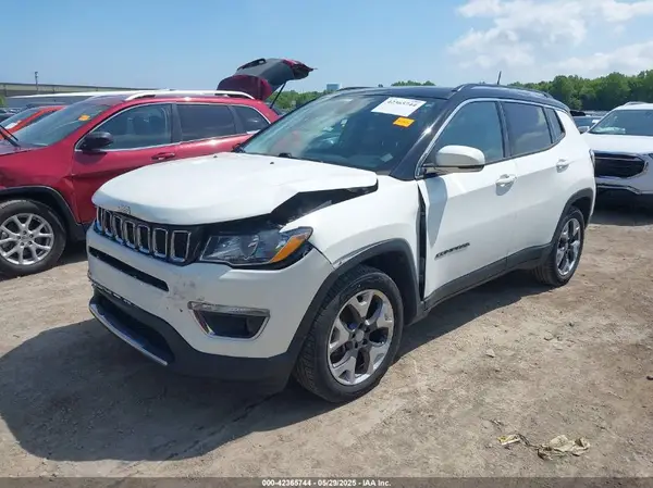 3C4NJCCB4KT743865 2019 JEEP COMPASS - Image 2