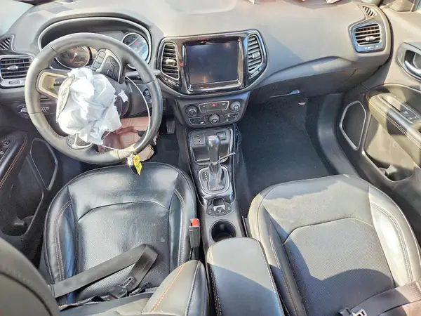 3C4NJCCB4KT749178 2019 JEEP COMPASS - Image 8