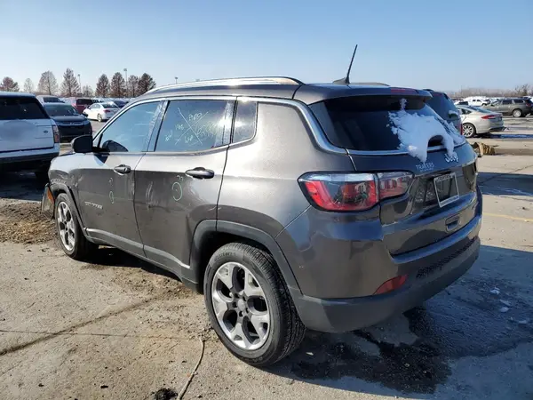 3C4NJCCB4KT772606 2019 JEEP COMPASS - Image 2