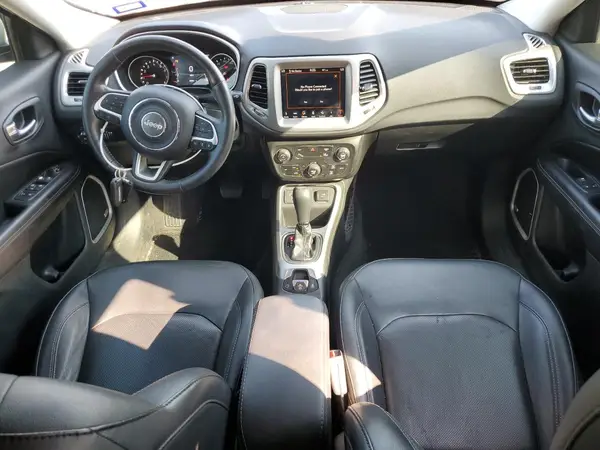 3C4NJCCB4KT782519 2019 JEEP COMPASS - Image 8