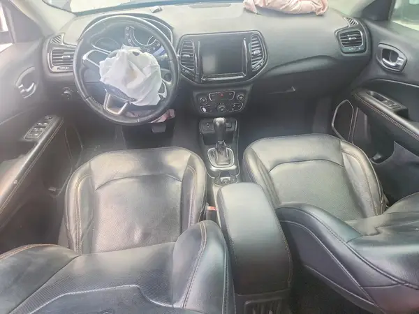 3C4NJCCB4KT788577 2019 JEEP COMPASS - Image 8