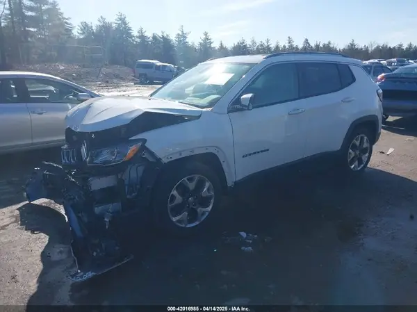 3C4NJCCB4LT129013 2020 JEEP COMPASS - Image 2