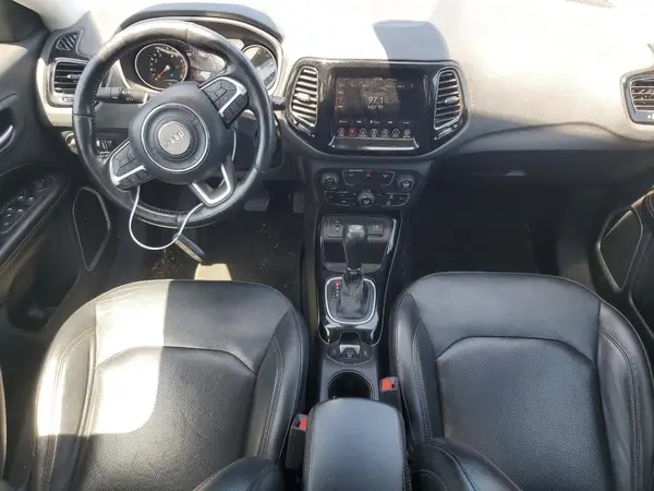 3C4NJCCB4LT150573 2020 JEEP COMPASS - Image 8