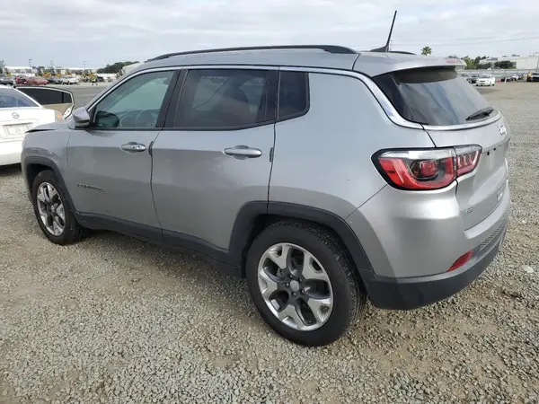 3C4NJCCB4LT154607 2020 JEEP COMPASS - Image 2